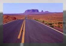 Highway ins Monument Valley